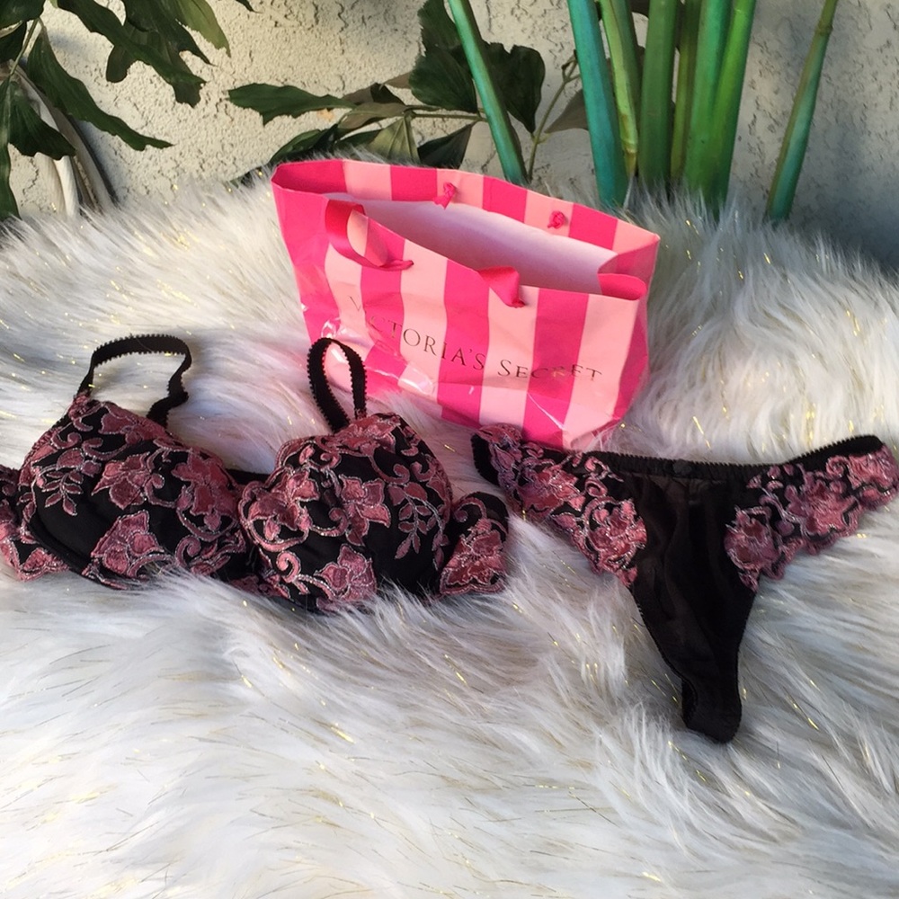 VS bra and panties set black and dark pink